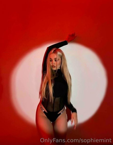 sophiebbface onlyfans picture