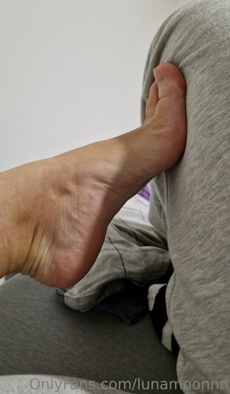 lunamoonnn onlyfans leaked