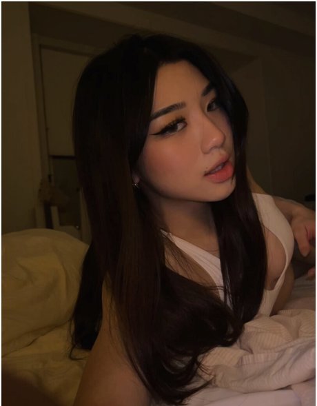 xkyeii onlyfans porn