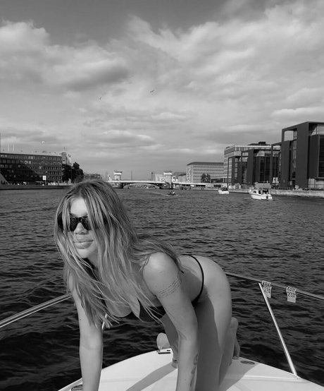 Linea Sindt onlyfans leaked photos