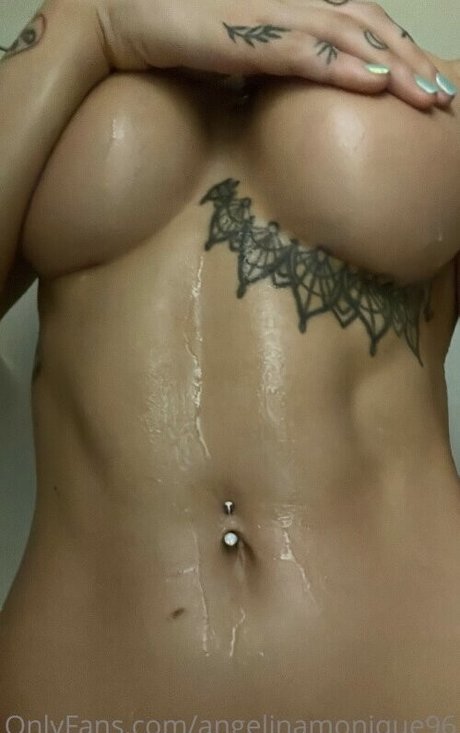 Angelinamonique96 only fans content