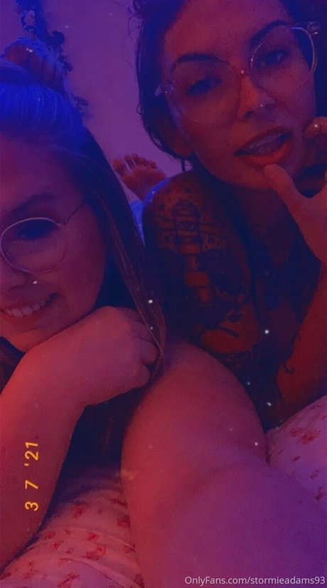 stormieadams93 onlyfans leak sex