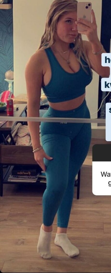 Kusrubxx onlyfans leaked tits