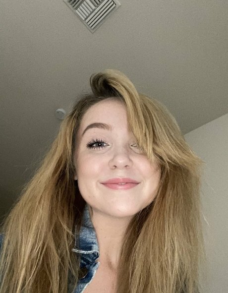 Nikole Nash onlyfans content leaked