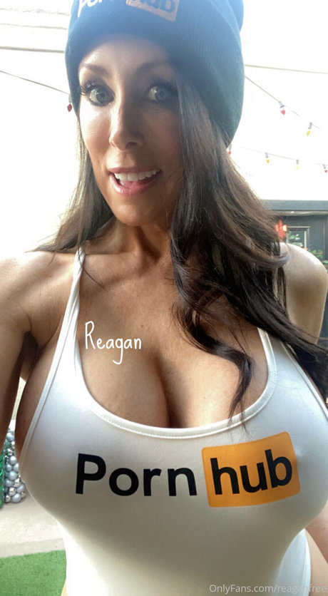 reaganfree naked only fans