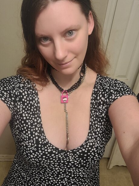 Queenwolf 12 onlyfans lean