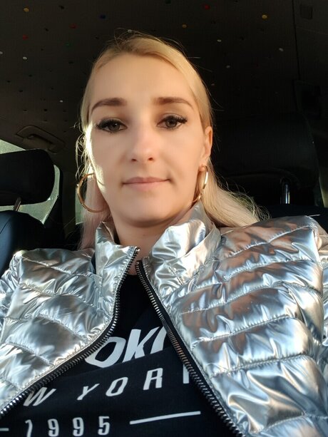 Blondy11 onlyfans post