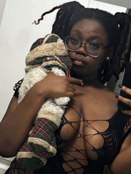 Princess Moonie onlyfans tits