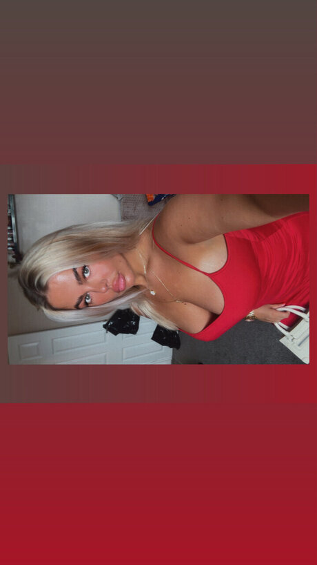 Kayl Anne is on onlyfans