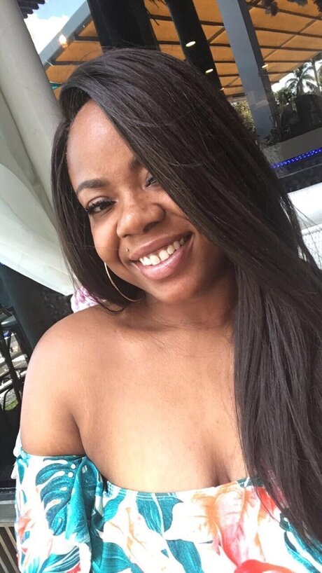 Ms TappIN naked onlyfans leaked