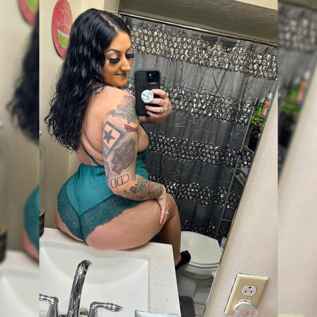 ThickGirlXOXO onlyfans de