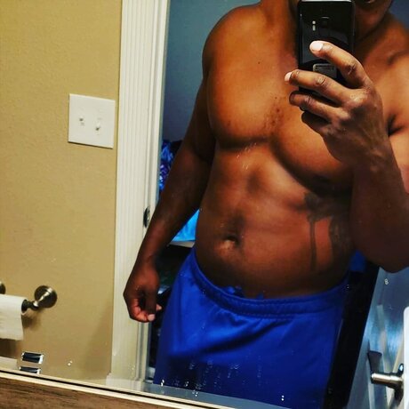 Pickles desnuda onlyfans