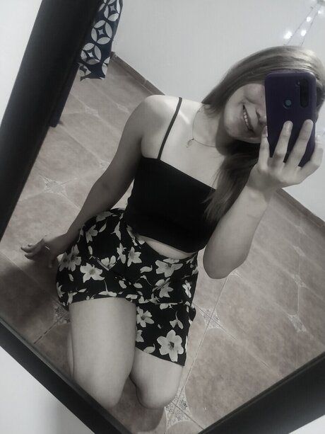 Smiling13 naked onlyfans leaks