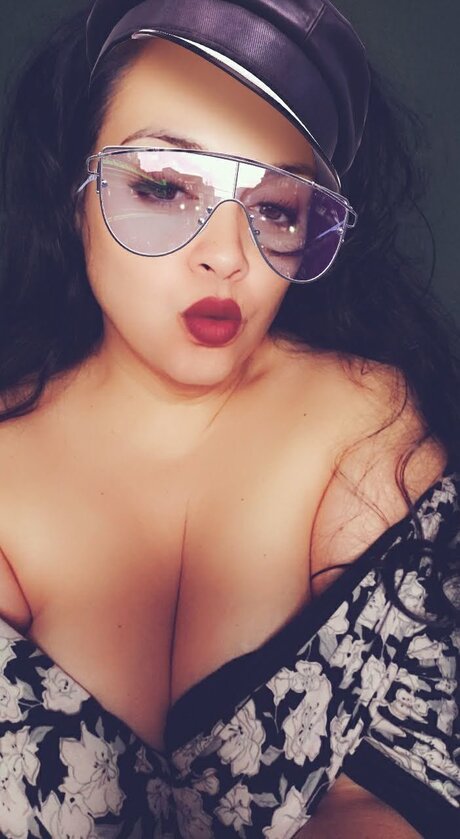 SweetWeed22 onlyfans naked