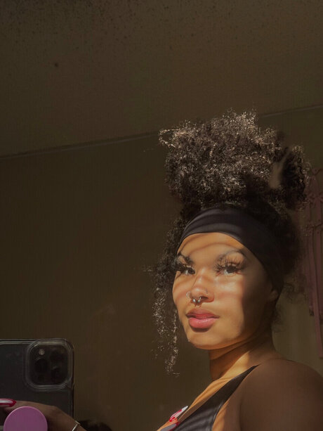 serena_ onlyfans model