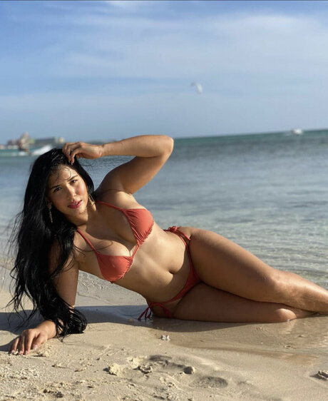 roxanaventura only fans nudes