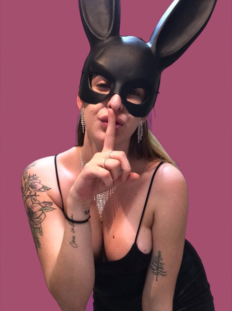 PinkyX nude only fans