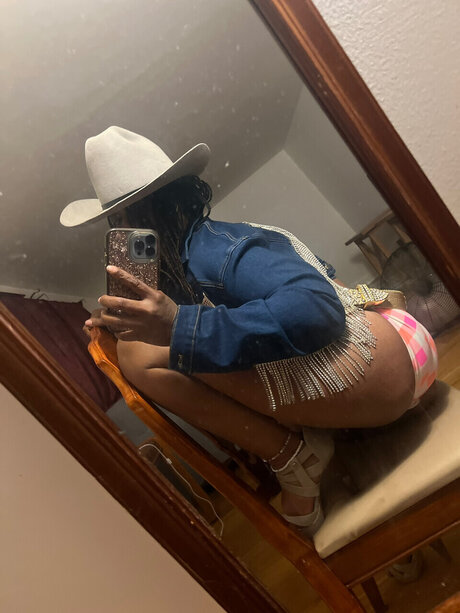 QUEENIE onlyfans lean