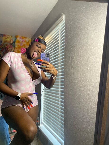 YouLuv Armanii onlyfans leaks free