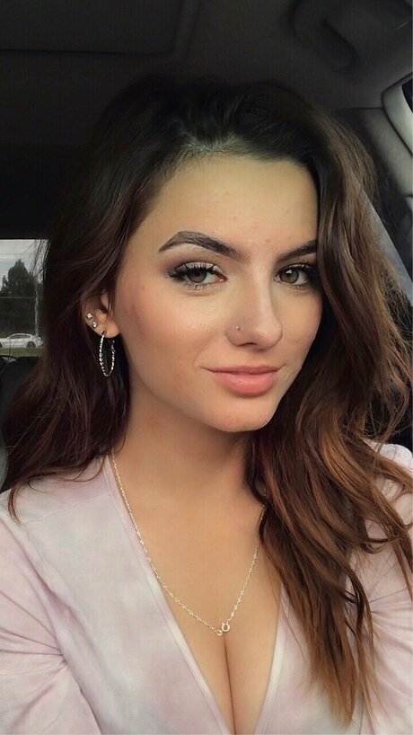 lil lizzy amp lt3 onlyfans star