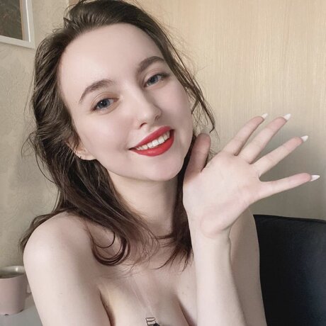 Sophia Volzhenskaia tits onlyfans