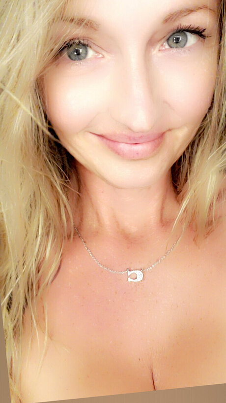 Kelseylynn onlyfans topless