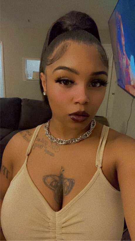 UziSue onlyfans sextape