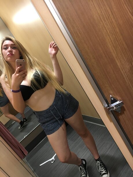 Rainnn onlyfans leaj