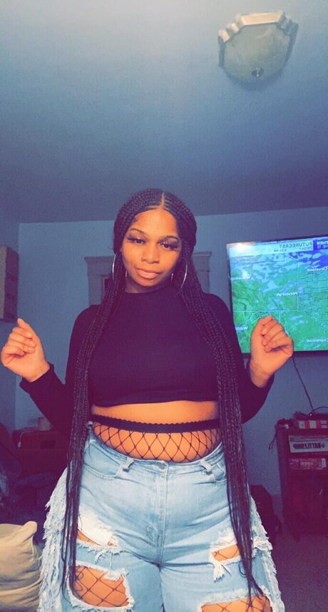 Iyonna Avery onlyfans free