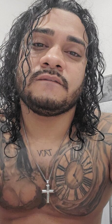 Frankie Rioz onlyfans keak