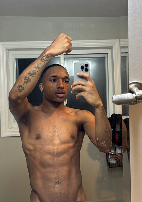 BIG DICK ZAN_ onlyfans page