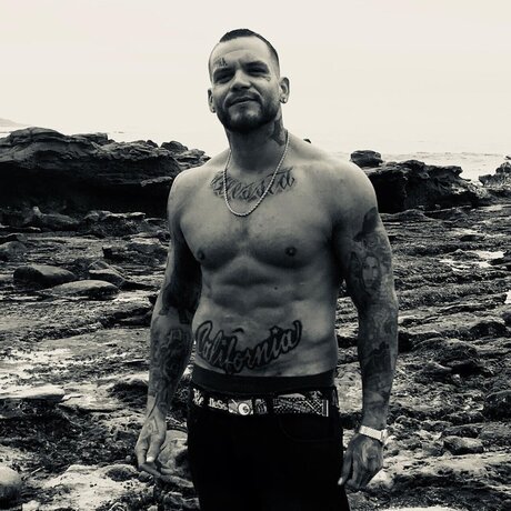 Enzo Suavecito leaks onlyfans