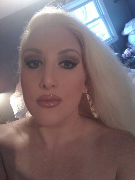 Sara Summer onlyfans pics