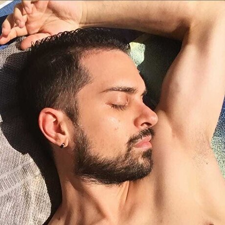 Pasqu ale Italian boy_ joi onlyfans