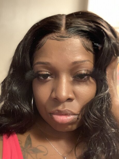 Bambeena onlyfans explicit content