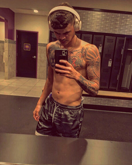 Yoitswolfey only fans leaked