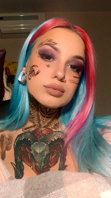 Chloe Kohaku onlyfans naked