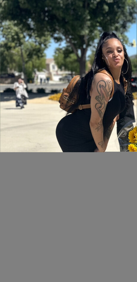 BrooklynG onlyfans pictures