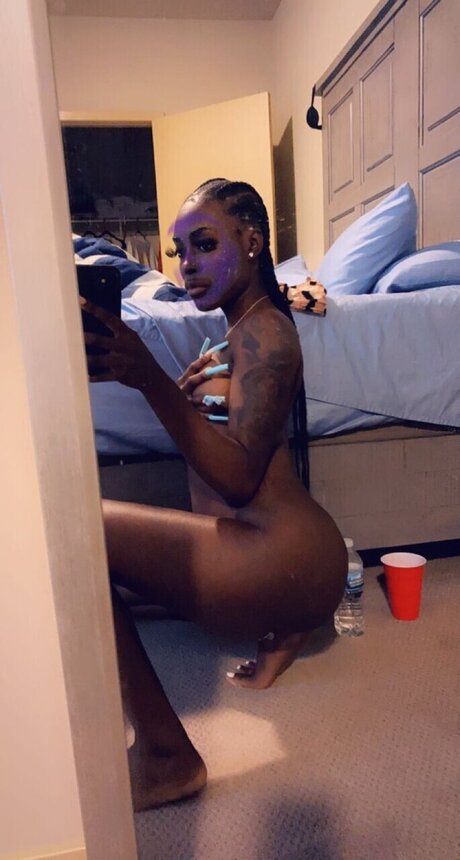 Yannaa Jhanaee onlyfans porn nude