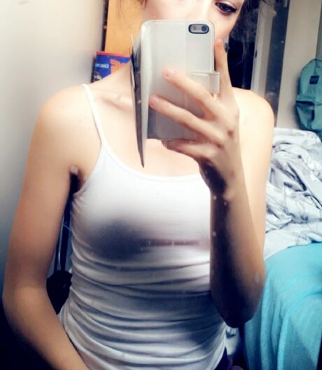 Ella May leaked onlyfans