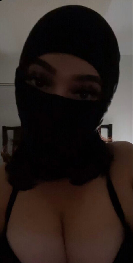 Princessluvr only fans pic