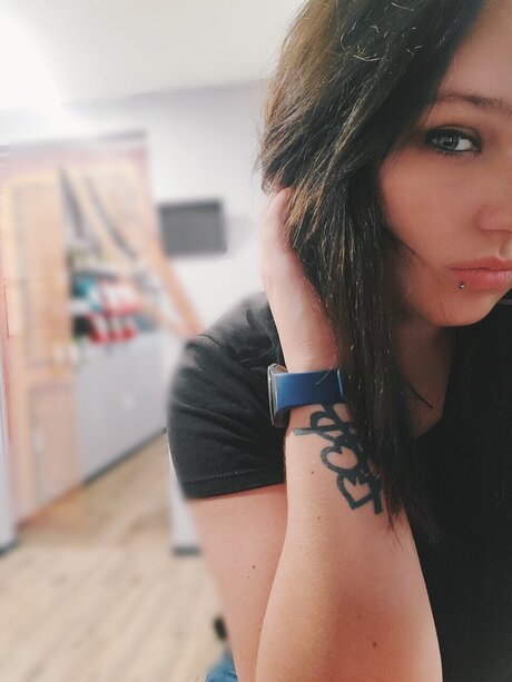 Montanachick nude onlyfans leaks