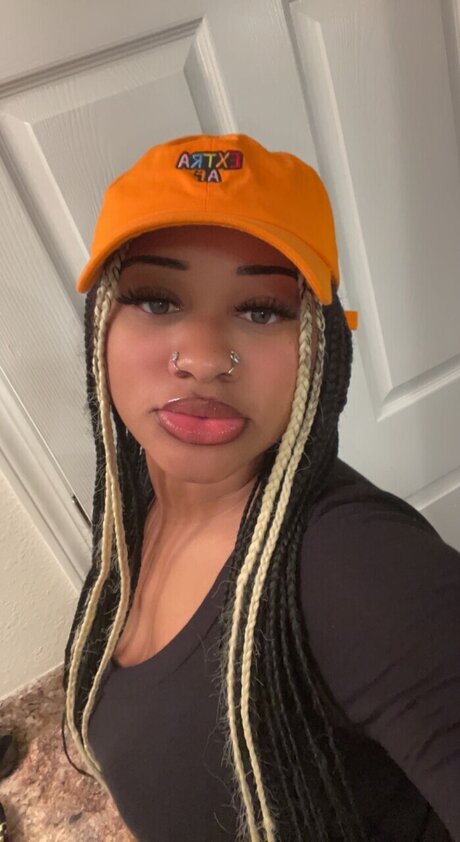 IndyMai_ leaked onlyfans photos