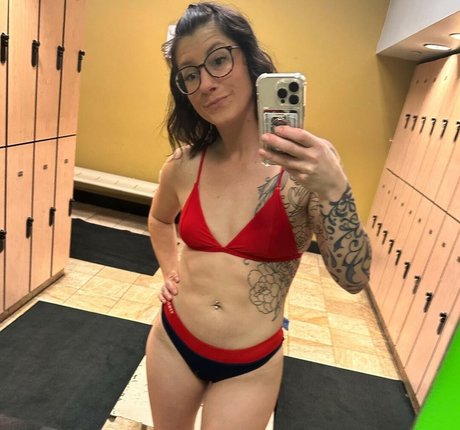 themrsnextdoor2 0 leaked onlyfans nude