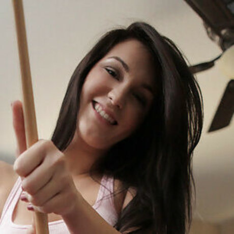 Holly Michaels onlyfans tits