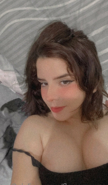 floweremma onlyfans leaked dirtyship