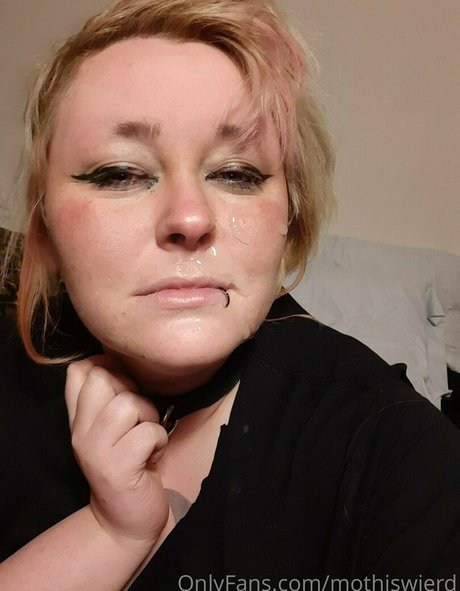mothisweird onlyfans fotos