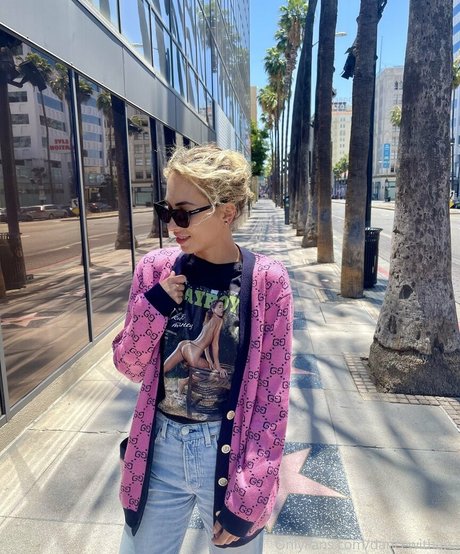 dancewithana Profile pic