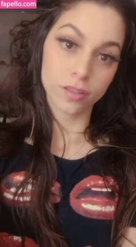 Jenny Reis Suzano free only fans