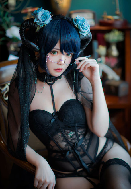 miu cosplayer Profile pic